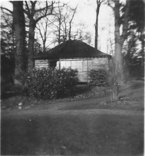 The Geography classroom - "Ug Cabin"<br>