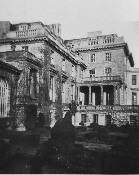 Taken in January 1950 by OT33 Gordon Allonby<br>