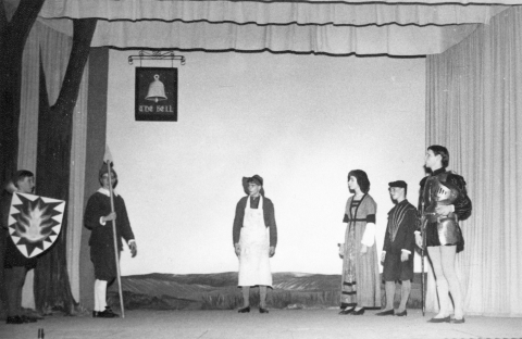Beggars Opera 1961 -  Peter White (centre)<br>© Mike Leggett