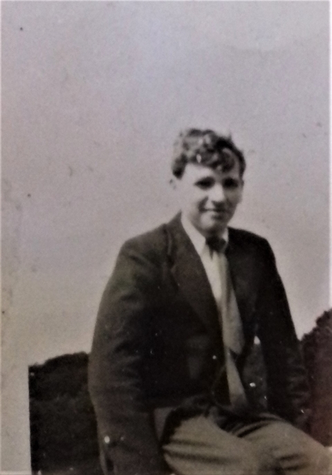 Anthony Delwiche , OT 339, East House,<br>Photo from Bertie Bassett