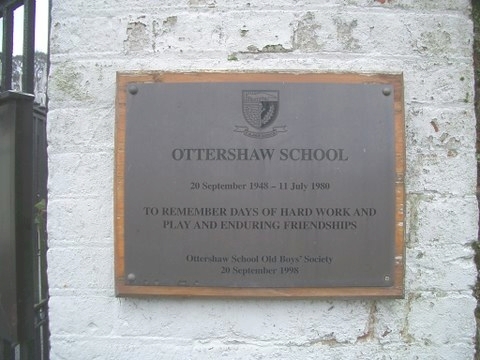 Commemorative plaque 1998<br>