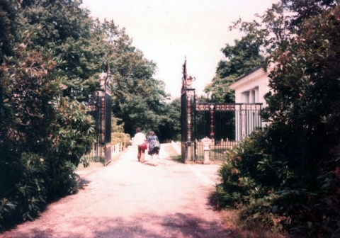 The old gates<br>Photo supplied by John Smith