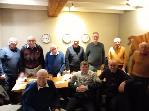 At the Beafeater on 20 Jan 2023 - attended by 10 - some now very old!<br>Standing l–r:  OTT517 Horton (E), 278 Forward (E), 254 Cope (W), 886 Scruton (T), OTT356 Olney (W), 410 Morley (N),  256 Foster (W).     Seated I–r:  103 Holroyd (W),  934 Young (N), 350 Hibbert (E).