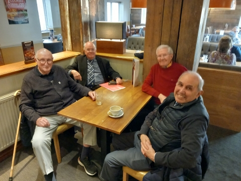 25/01/2025 at the Beefeater in Guidford<br>L to R: OT 278 Tony Forward (E), OT330 Agus Palmer (E), OT410 Michael Morley (N),  OT350 David (Bert) Hibbert (E).