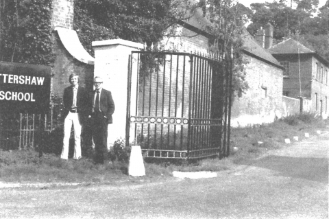 OT 10 and OTT 411 (1973) Michael Buley and David Buley<br>Ourside the school gates