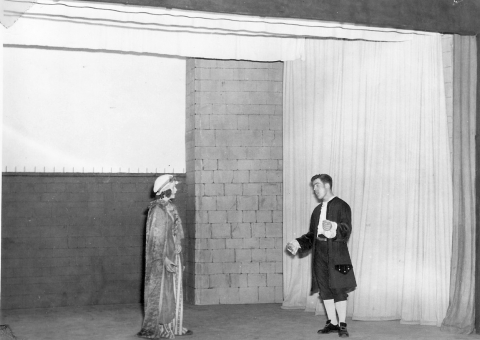 The Quaker's Opera 1958<br>© Mike Leggett