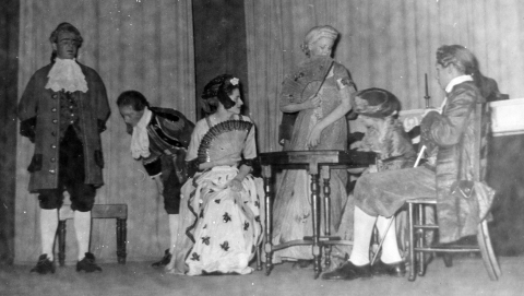 Beggars Opera 1961<br>© Mike Leggett